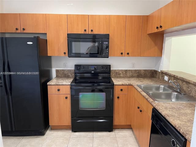 2833 SW 82nd Ave # 104, Miramar FL 33025 - Miramar, FL - Photo 3