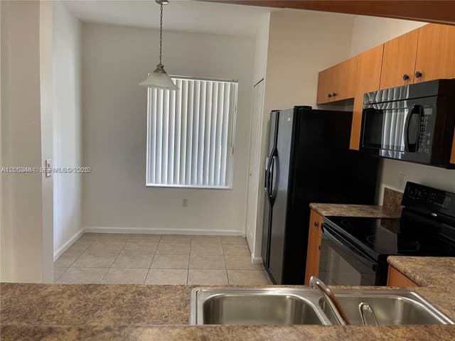 2833 SW 82nd Ave # 104, Miramar FL 33025 - Miramar, FL - Photo 4