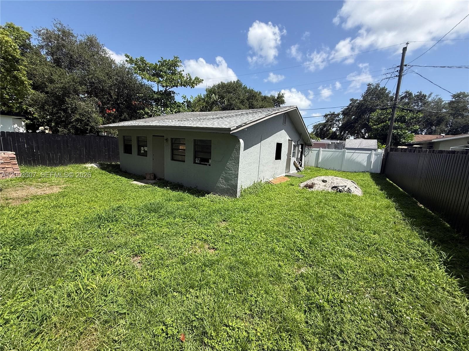 6123 Call St, Hollywood FL 33024 - Hollywood, FL - Photo 1