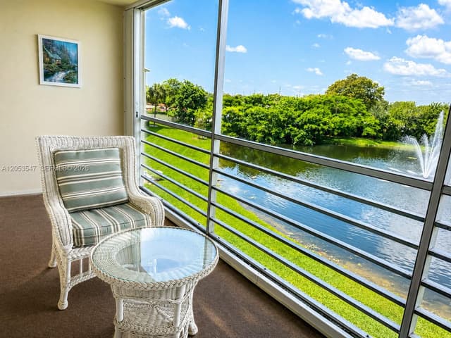 2503 Antigua Ter # K3, Coconut Creek FL 33066 - Coconut Creek, FL - Photo 2