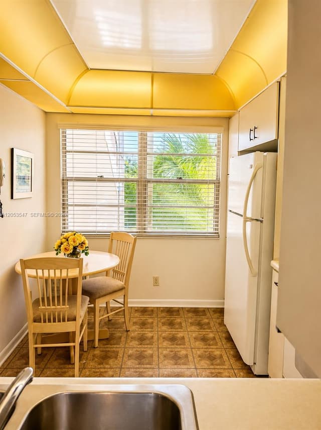 2503 Antigua Ter # K3, Coconut Creek FL 33066 - Coconut Creek, FL - Photo 4