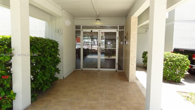 3527 NE 168th St # 407, North Miami Beach FL 33160 - North Miami Beach, FL - Photo 2