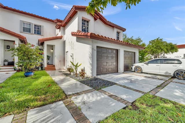 8140 SW 209th St, Cutler Bay FL 33189 - Cutler Bay, FL - Photo 2