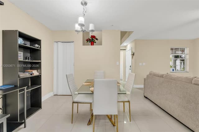 8140 SW 209th St, Cutler Bay FL 33189 - Cutler Bay, FL - Photo 7