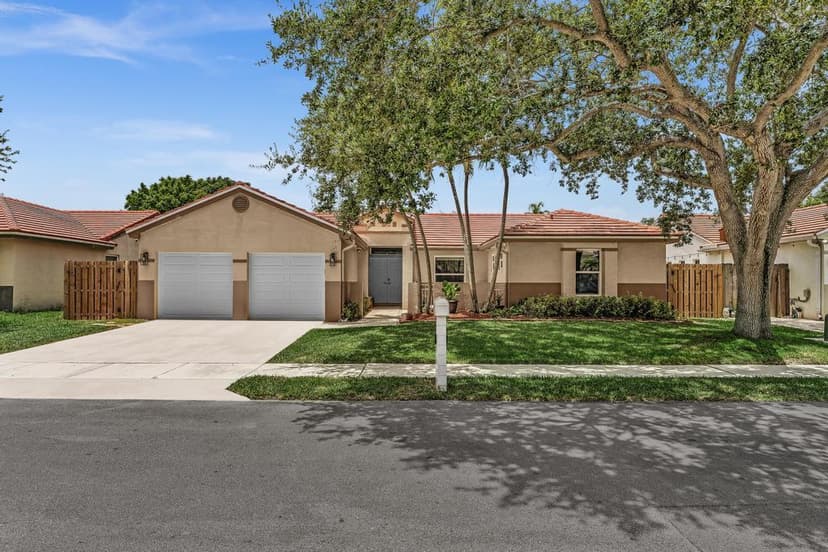 3083 Lillian Lane, Margate FL 33063