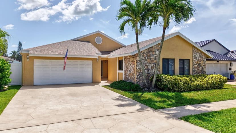 20986 Rustlewood Avenue, Boca Raton FL 33428