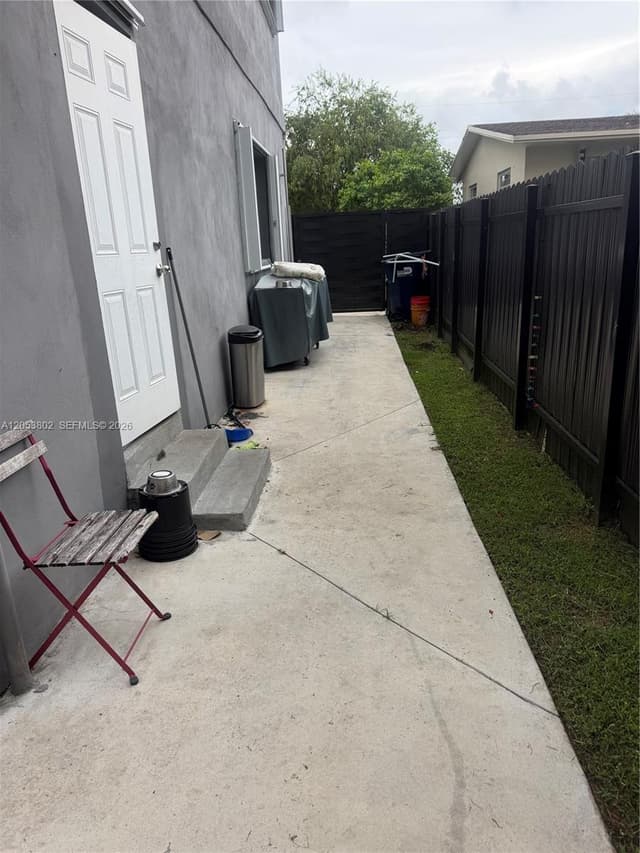440-442 SW 81st Ave, Miami FL 33144 - Miami, FL - Photo 6