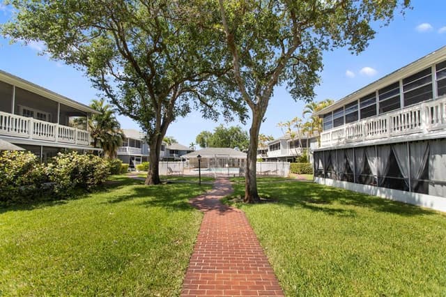 7556 STIRLING Road # 223, Davie FL 33024 - Davie, FL - Photo 7