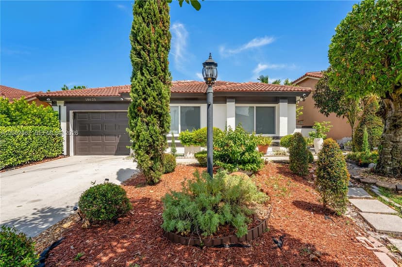 18625 NW 53rd Ave, Miami Gardens FL 33055