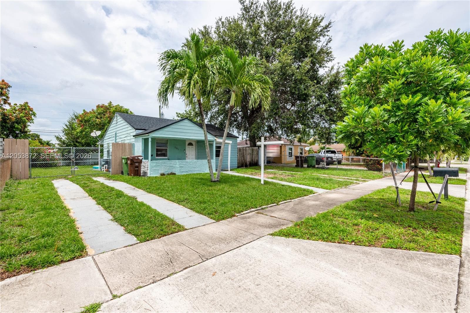 681 NE 1st Pl, Hialeah FL 33010