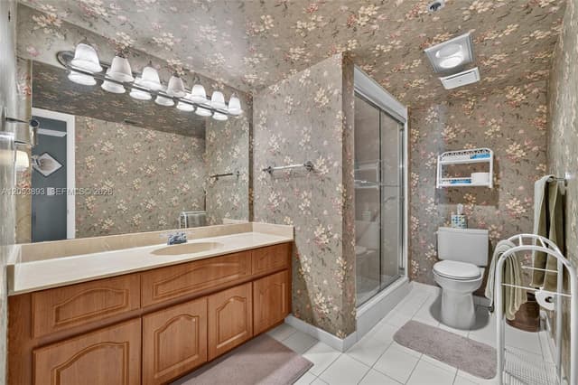 300 Three Islands Blvd # 207, Hallandale Beach FL 33009 - Hallandale Beach, FL - Photo 6