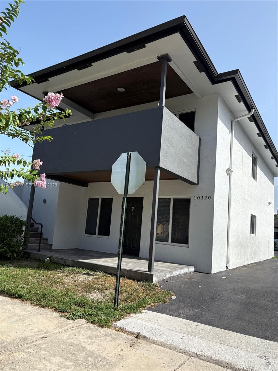10128 W Fern St, Miami FL 33157