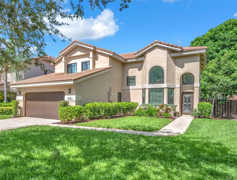 1651 NW 104th Ave, Plantation FL 33322