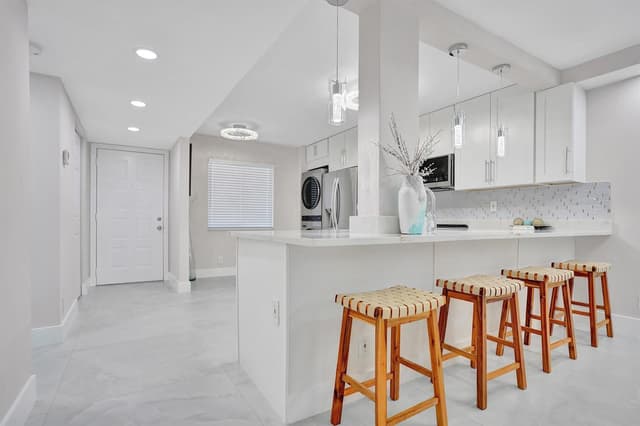 7146 Huntington Lane # 402, Delray Beach FL 33446 - Delray Beach, FL - Photo 7