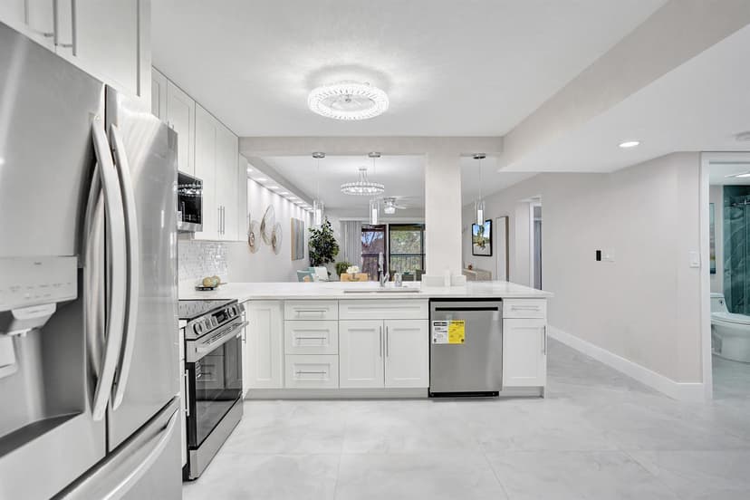 7146 Huntington Lane # 402, Delray Beach FL 33446