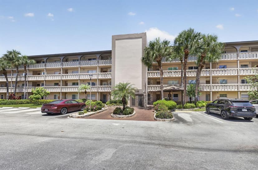 1703 Andros Isle # M3, Coconut Creek FL 33066