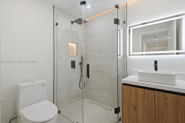 323 NW 104th Ter, Miami FL 33150 - Miami, FL - Photo 3