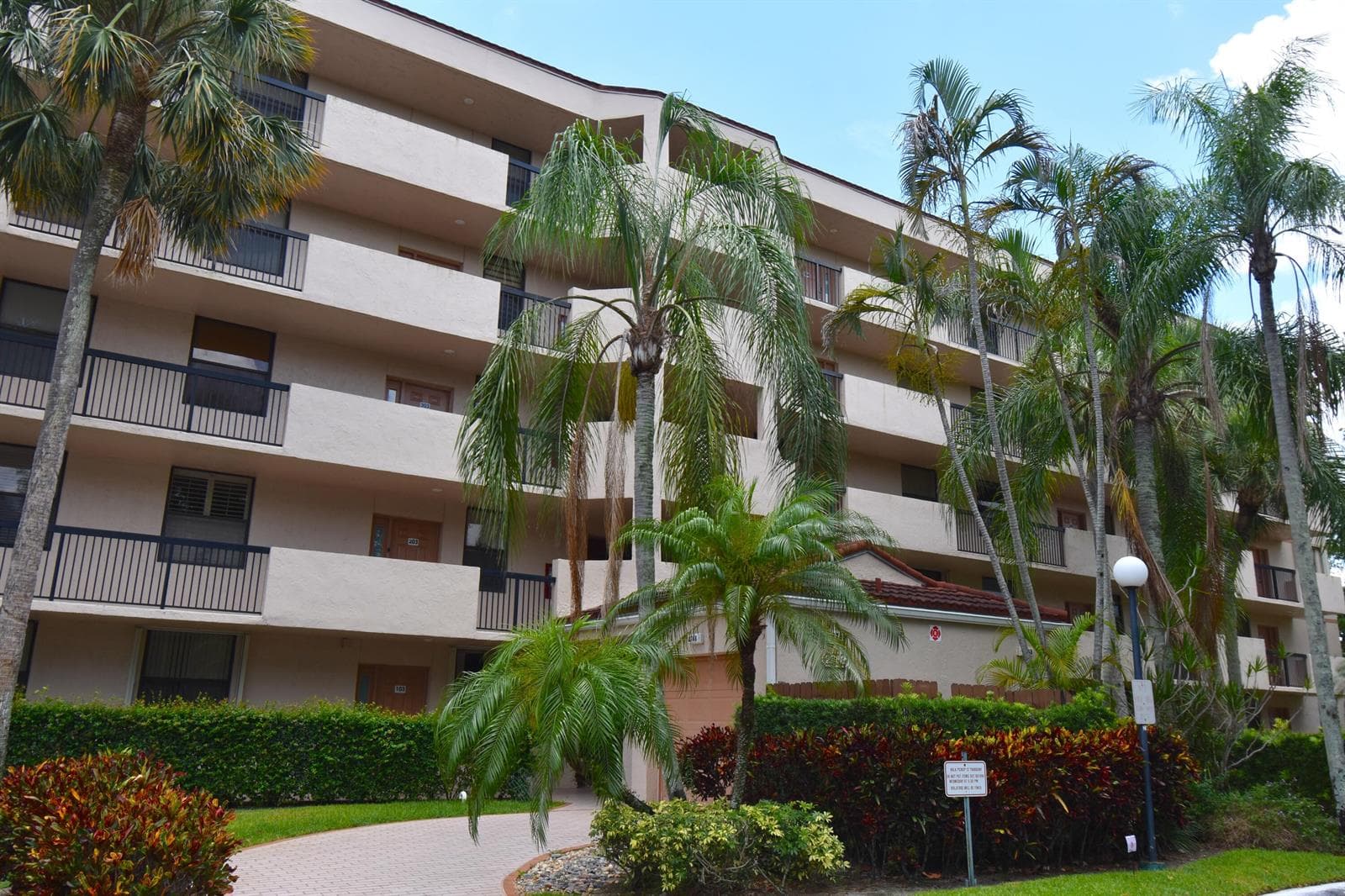 2768 S Carambola Circle S # 302, Coconut Creek FL 33066 - Coconut Creek, FL - Photo 1