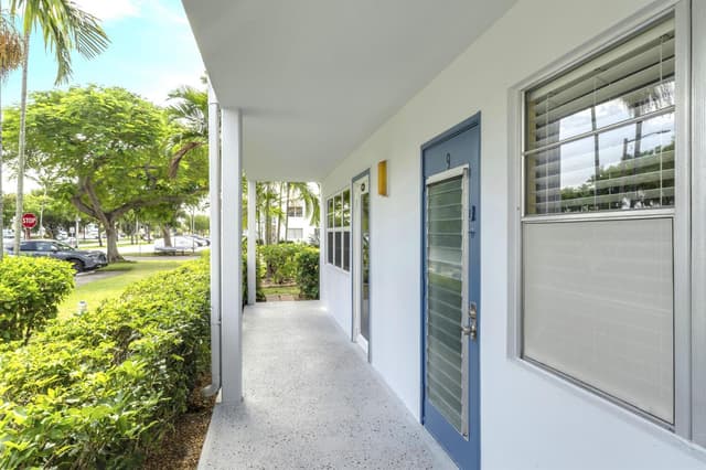 9 Prescott A # 9, Deerfield Beach FL 33442 - Deerfield Beach, FL - Photo 3
