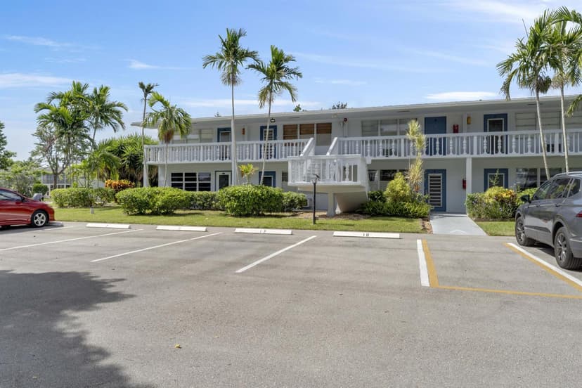 9 Prescott A # 9, Deerfield Beach FL 33442