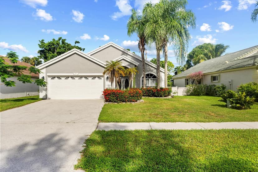 1851 Oak Berry Circle, Wellington FL 33414
