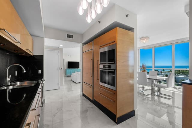 101 S Fort Lauderdale Beach Boulevard # 907, Fort Lauderdale FL 33316 - Fort Lauderdale, FL - Photo 4