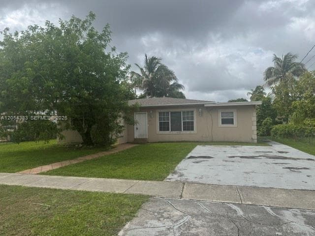 374 NE 171 Street, North Miami Beach FL 33162