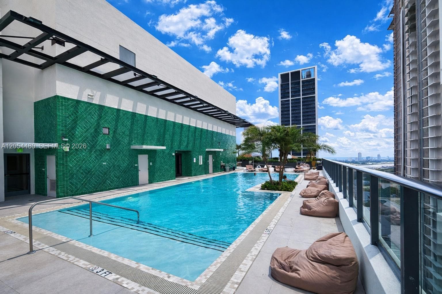 11 NE 6th St # 2102, Miami FL 33132 - Miami, FL - Photo 1