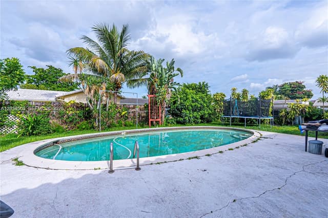 3991 NW 108th Ave, Coral Springs FL 33065 - Coral Springs, FL - Photo 3