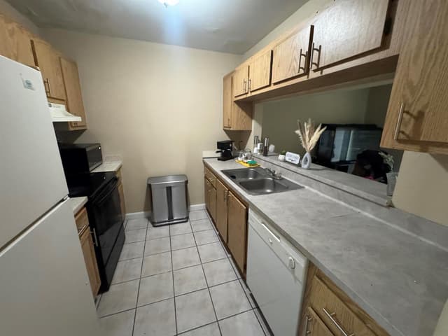 5090 ELMHURST Road # C, West Palm Beach FL 33417 - West Palm Beach, FL - Photo 4