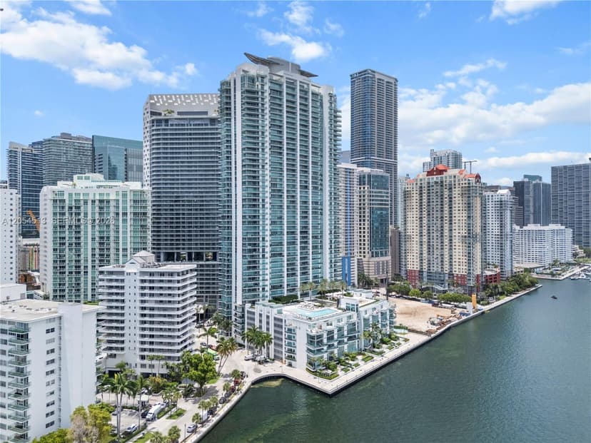 1331 Brickell Bay Dr # 2601, Miami FL 33131