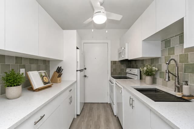 2270 NE 68TH Street # 1908, Fort Lauderdale FL 33308 - Fort Lauderdale, FL - Photo 3