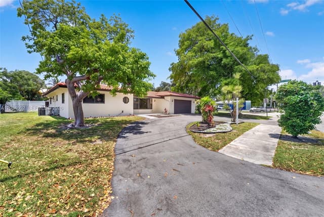 1109 SE 10th St, Deerfield Beach FL 33441 - Deerfield Beach, FL - Photo 7