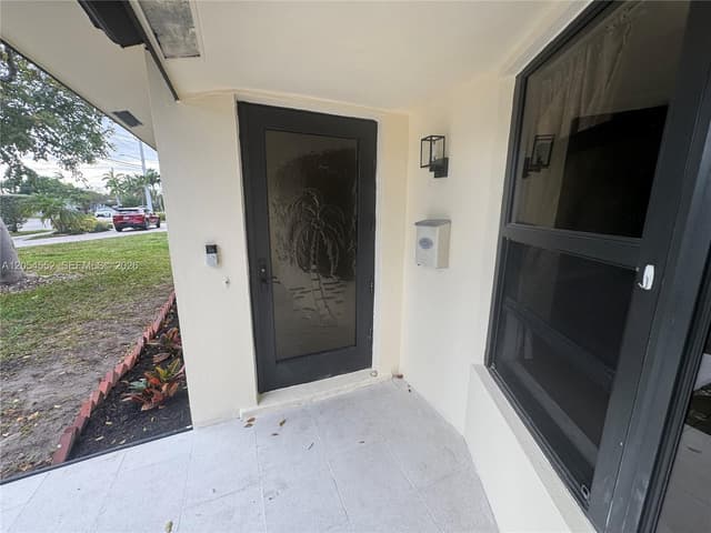 1109 SE 10th St, Deerfield Beach FL 33441 - Deerfield Beach, FL - Photo 5