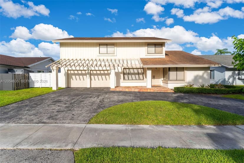 11055 SW 129th Ct, Miami FL 33186