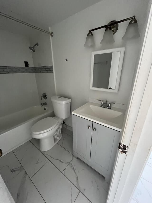 101 NE 41st Street # E87, Oakland Park FL 33334 - Oakland Park, FL - Photo 4
