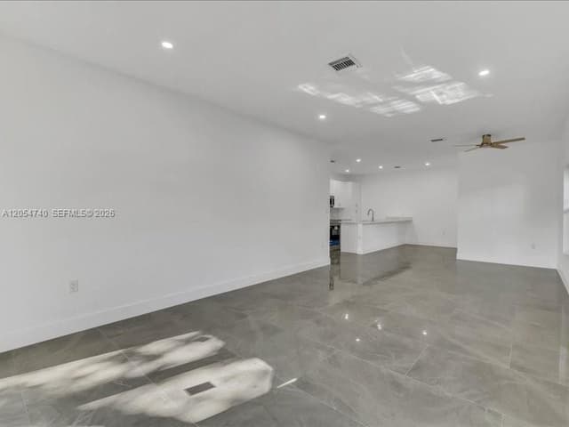1539 SW 44TH AVE, Fort Lauderdale FL 33317 - Fort Lauderdale, FL - Photo 2