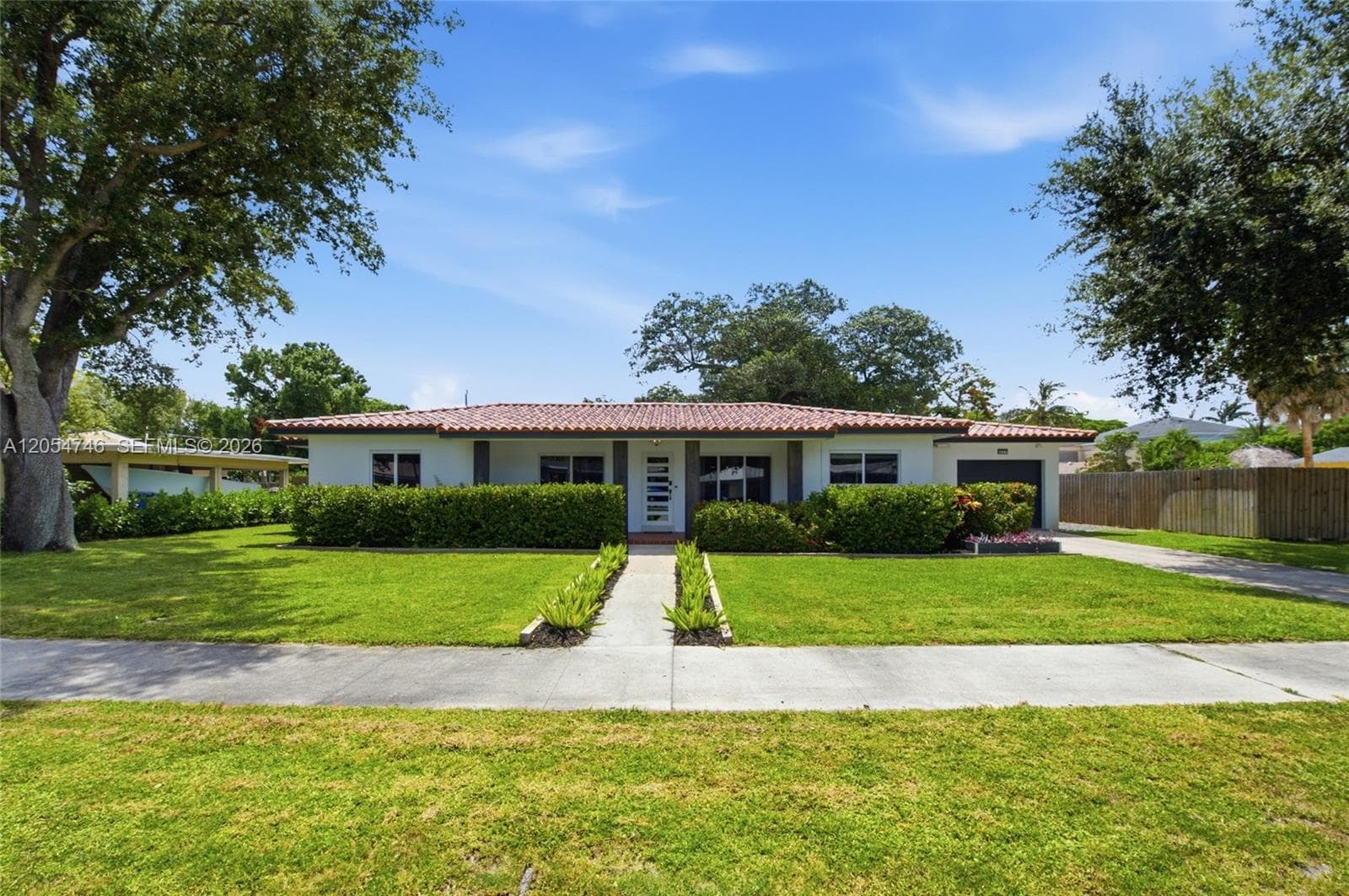 417 NE 11th Ave, Pompano Beach FL 33060