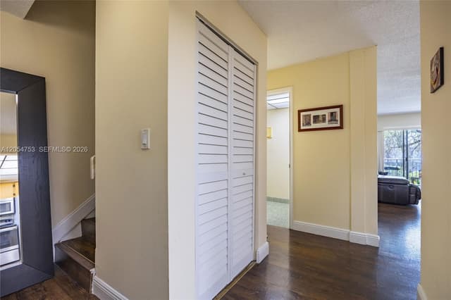 9365 Fontainebleau Blvd # E205, Miami FL 33172 - Miami, FL - Photo 5