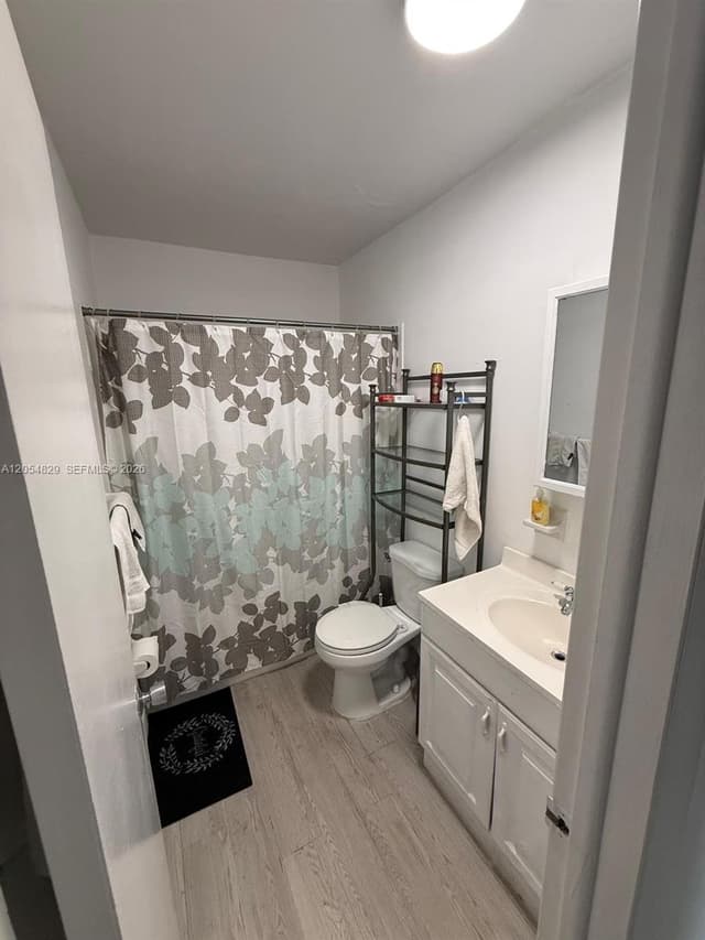3536 NE 168th St # 403, North Miami Beach FL 33160 - North Miami Beach, FL - Photo 2