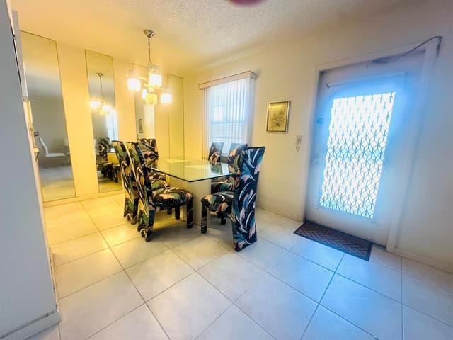 2017 Farnham N, Deerfield Beach FL 33442 - Deerfield Beach, FL - Photo 6