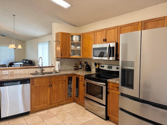 4692 LAKESIDE Circle, West Palm Beach FL 33417 - West Palm Beach, FL - Photo 6