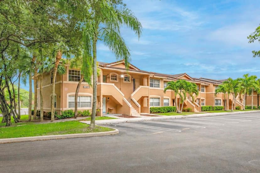 4263 NW 115th Avenue, Coral Springs FL 33065