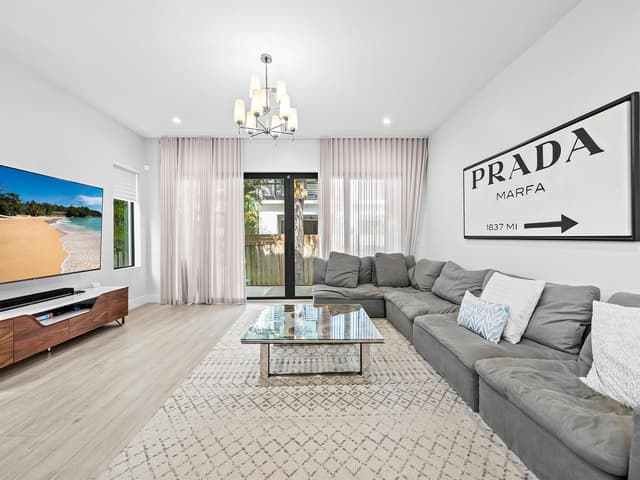 315 NE 15th Avenue, Fort Lauderdale FL 33301 - Fort Lauderdale, FL - Photo 5