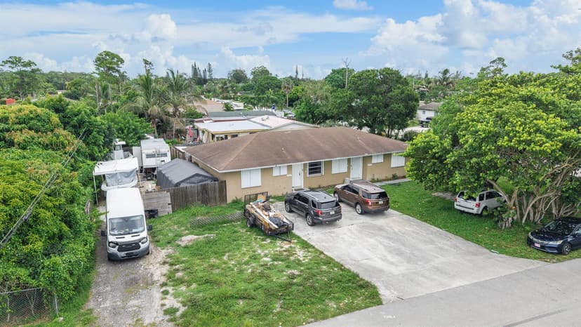 5735 Kumquat Road, West Palm Beach FL 33413