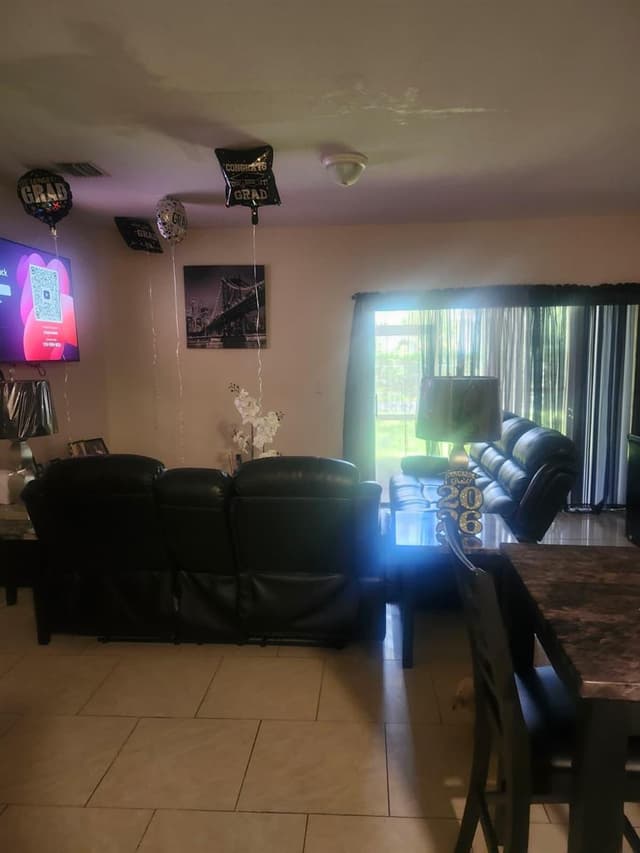 5525 MONTE CARLO Place, Margate FL 33068 - Margate, FL - Photo 3