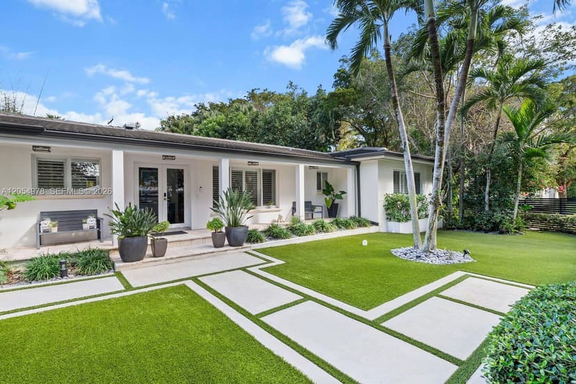 6511 Riviera Dr, Coral Gables FL 33146