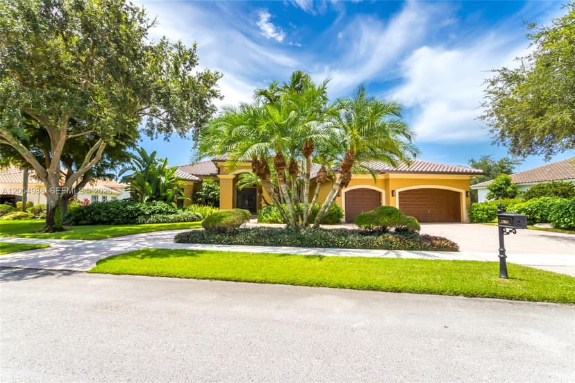 13860 SW 40th St, Davie FL 33330