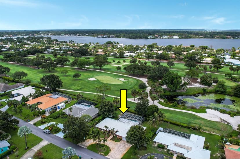 249 FAIRWAY W, Tequesta FL 33469