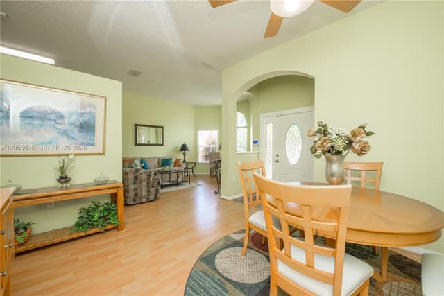 460 SE 24th Dr, Homestead FL 33033 - Homestead, FL - Photo 6